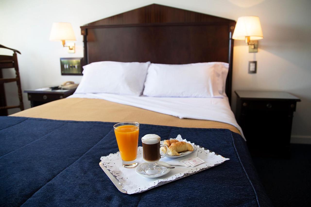 Hotel Presidente Buenos Aires Buitenkant foto