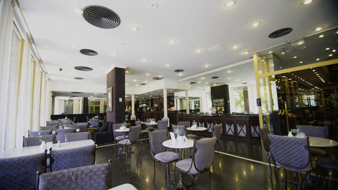 Hotel Presidente Buenos Aires Buitenkant foto